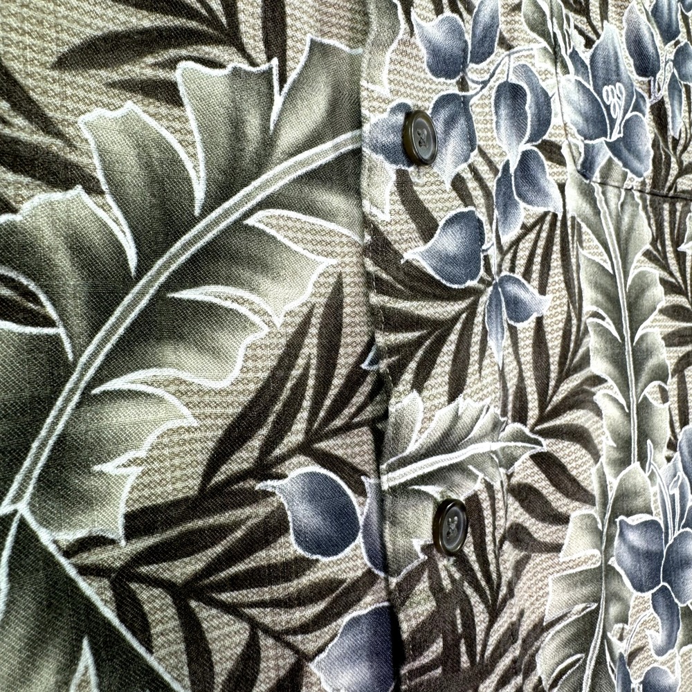 Consensus‎ Hawaiian Shirt Men M Floral Short Sleeve Rayon Aloha Surf Tiki Beach - Picture 9 of 10